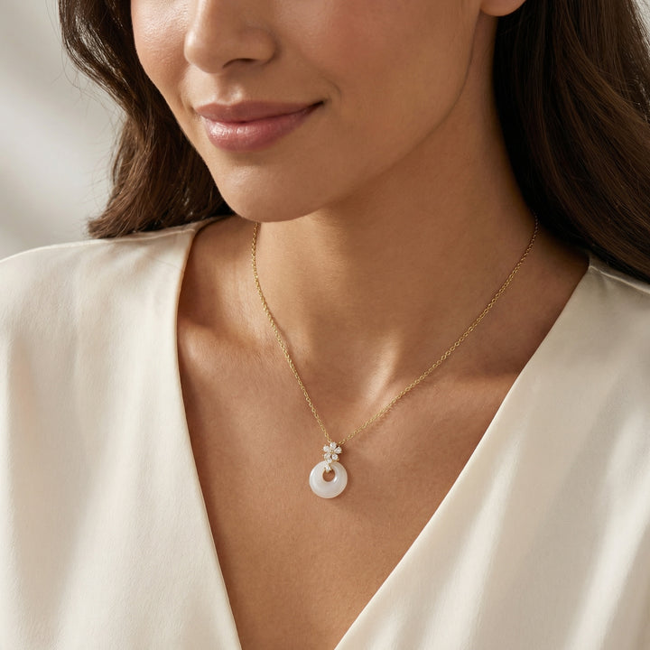 ✨ 925 Sterling Silver White Gemstone Circle Necklace with Flower Motif ✨