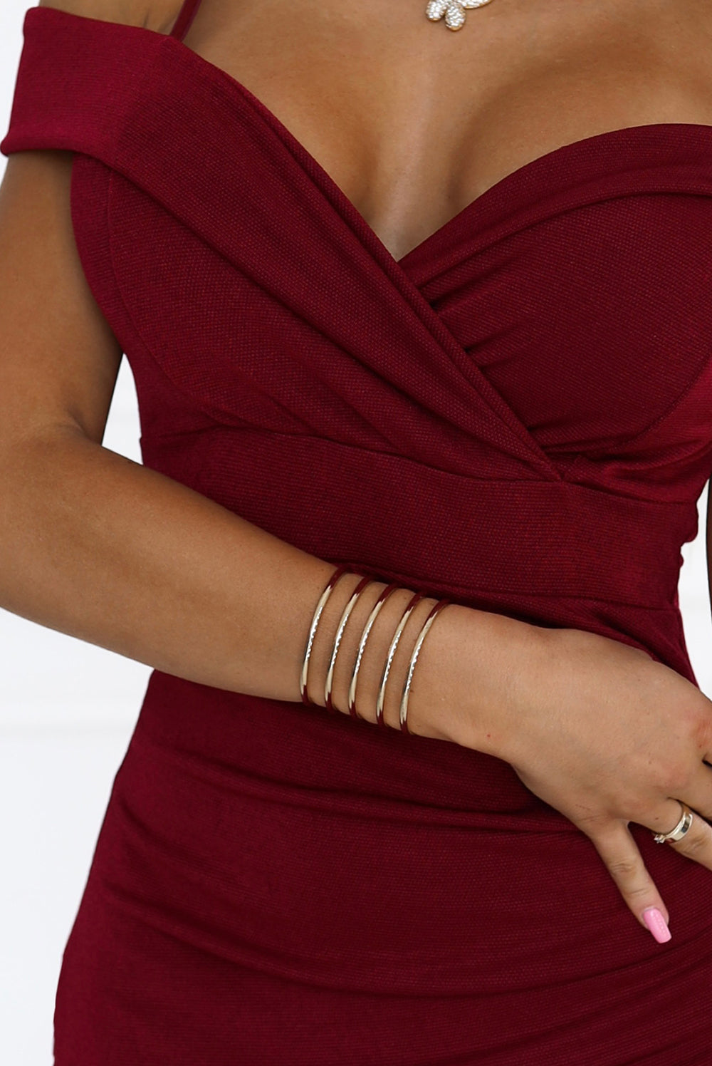 Midi dress with open shoulders and neckline - burgundy