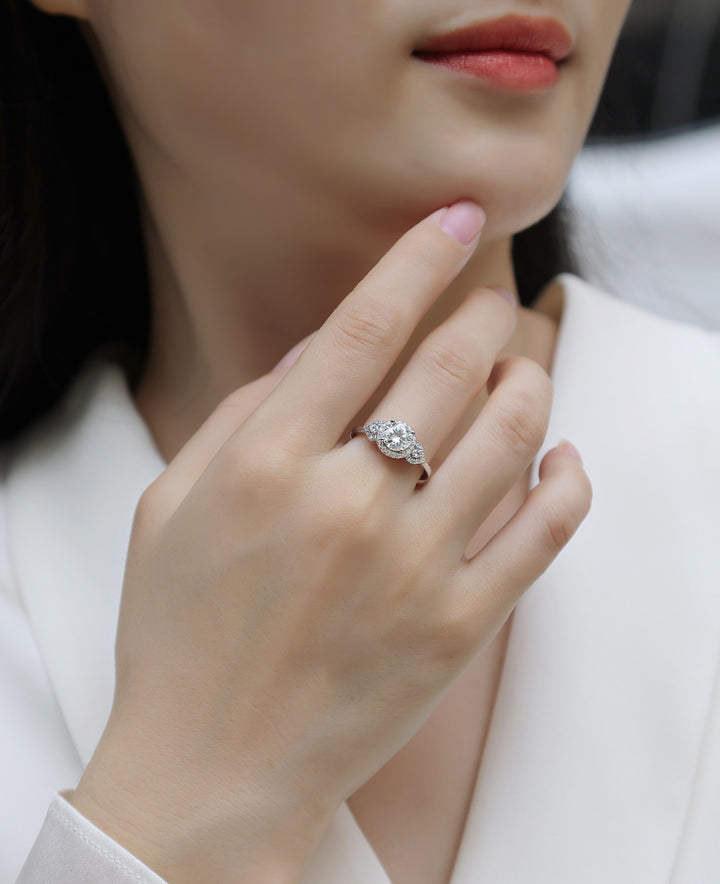 💍 Light and Shadow 1-Carat Moissanite Wedding Ring – Platinum-Plated S925 Silver (3.2g, Sizes 5–9) 💍