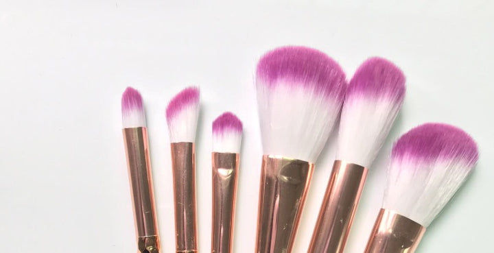 ✨ 6-Piece Fish Scale Honeycomb Makeup Brush Set 💄🐟
