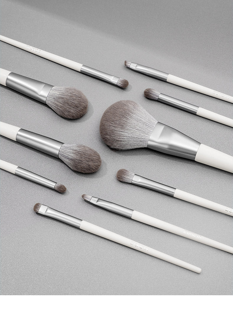 ✨ Silver Foxtail 10-Piece Makeup Brush Set — Beauty Tools Kit 💄🦊