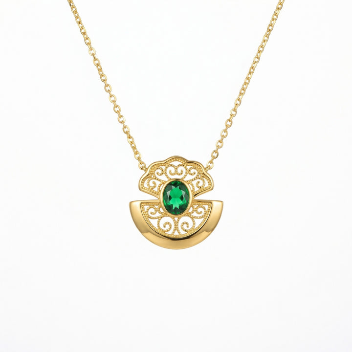 💚 Emerald-Tone Filigree Pendant Necklace