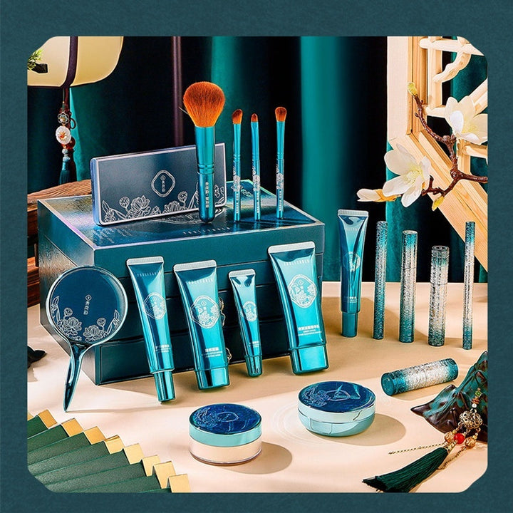 ✨ Green Lotus Beauty Makeup & Skincare Set — 18-Piece Complete Beauty Kit 💄🌿