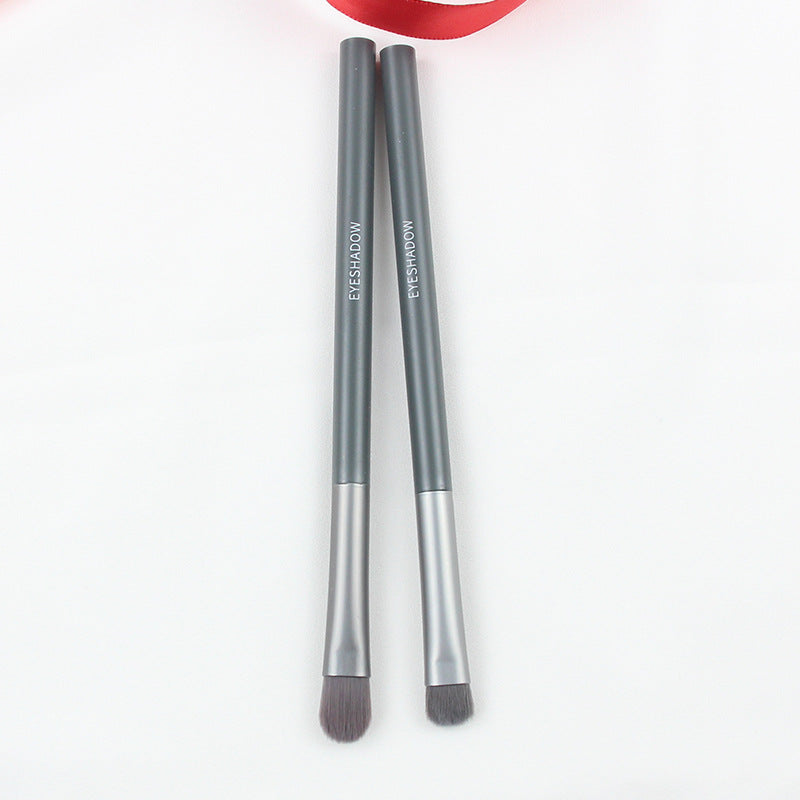 ✨ Multi-Function Makeup Brush — Powder, Contour & Eyeshadow 💄