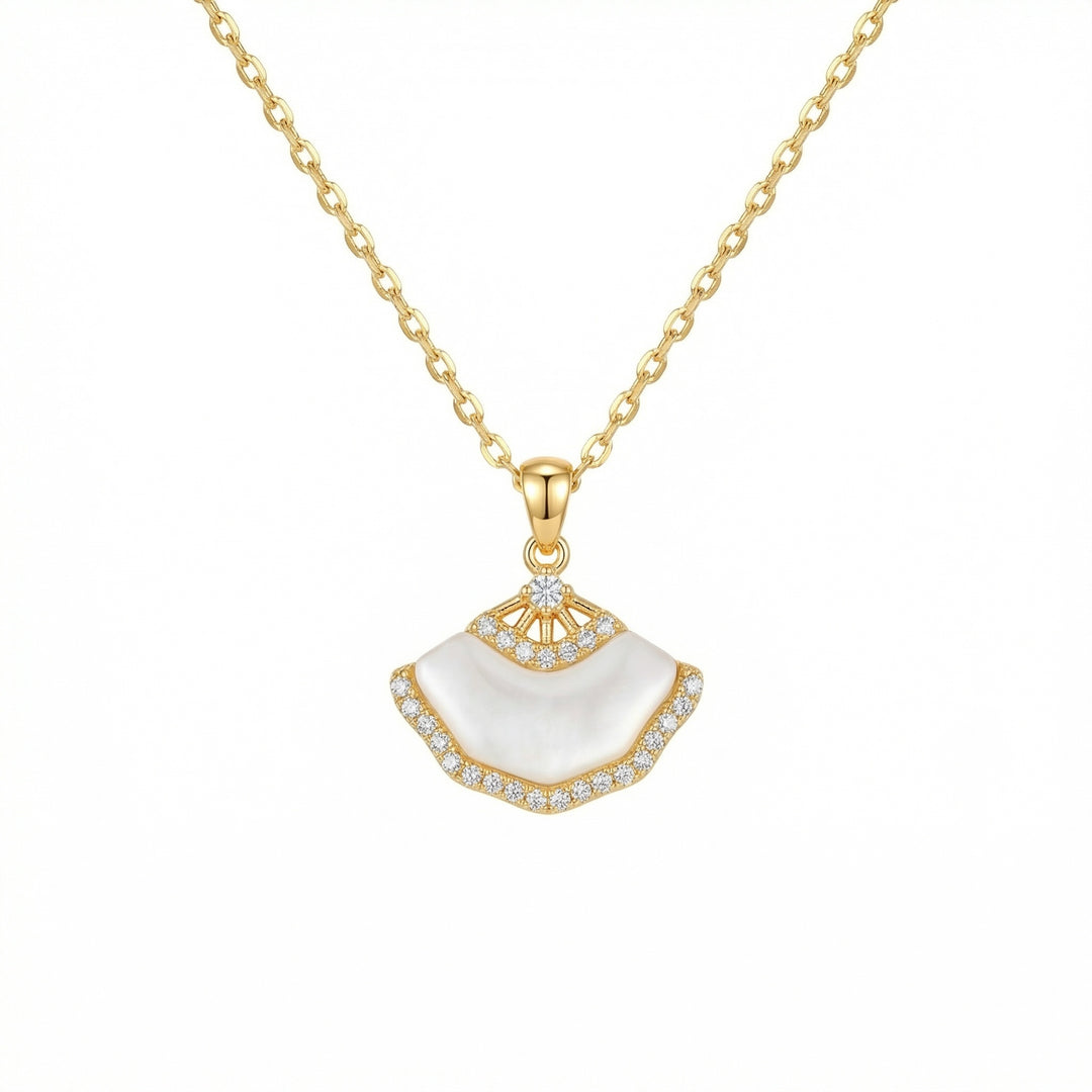 ✨ 925 Sterling Silver Fan-Shaped Mother-of-Pearl Necklace