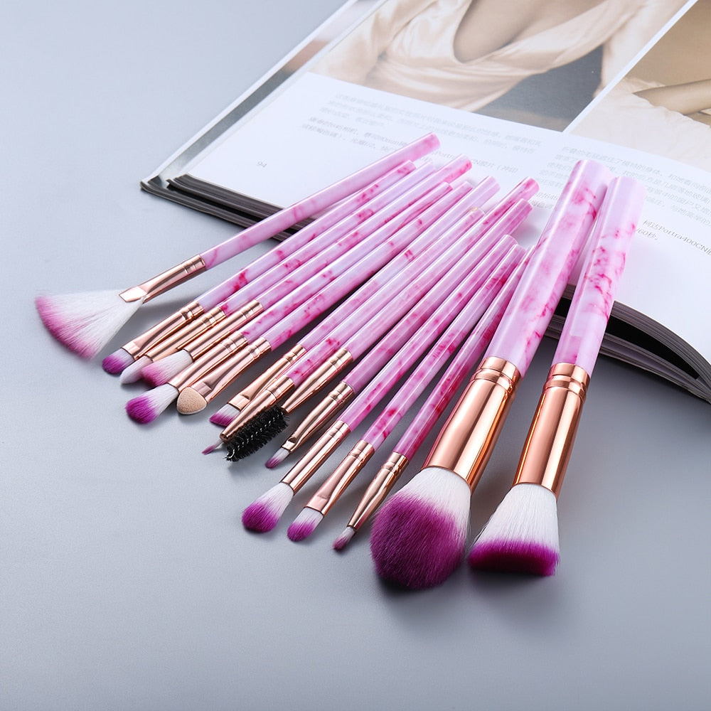 ✨ Marble Handle 10-Piece Makeup Brush Set — elegant beauty meets everyday function 💄