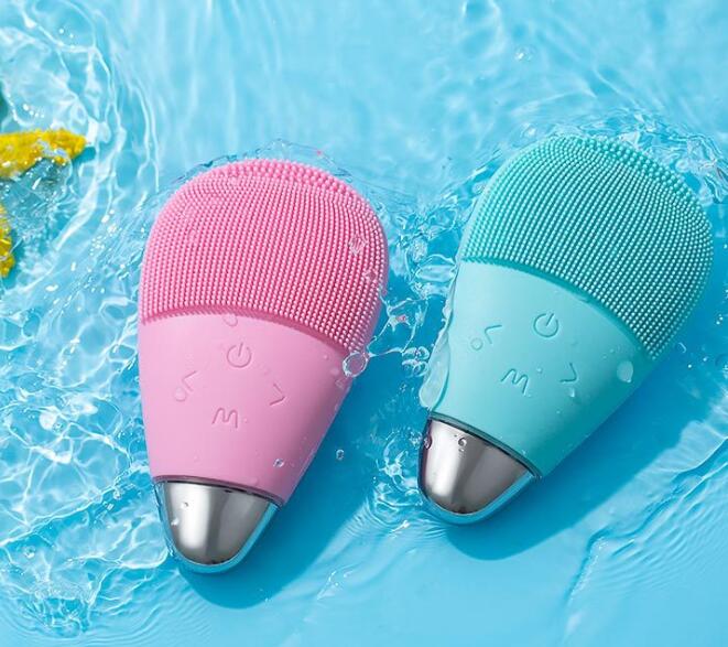 🧼💗 Electric Silicone Facial Cleansing Brush | Ultrasonic Deep Cleanser