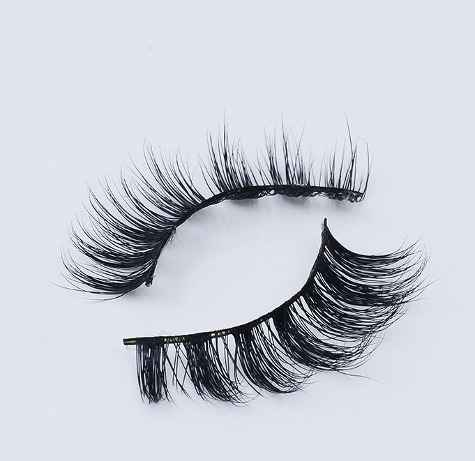 👁️✨ Faux Aurelia Eye Lashes – Soft Glam Wispy False Eyelashes
