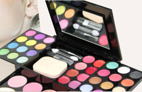 💄 3-Layer Makeup Box Set – 24 Eyeshadow, Lipstick, Blush & Face Powder All-in-One Kit ✨