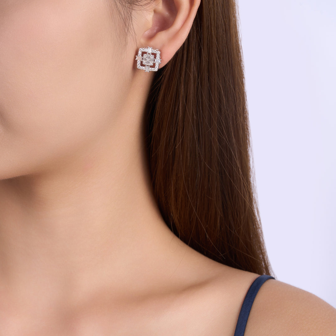Luxury Minimalist Unisex Moissanite Stud Earrings