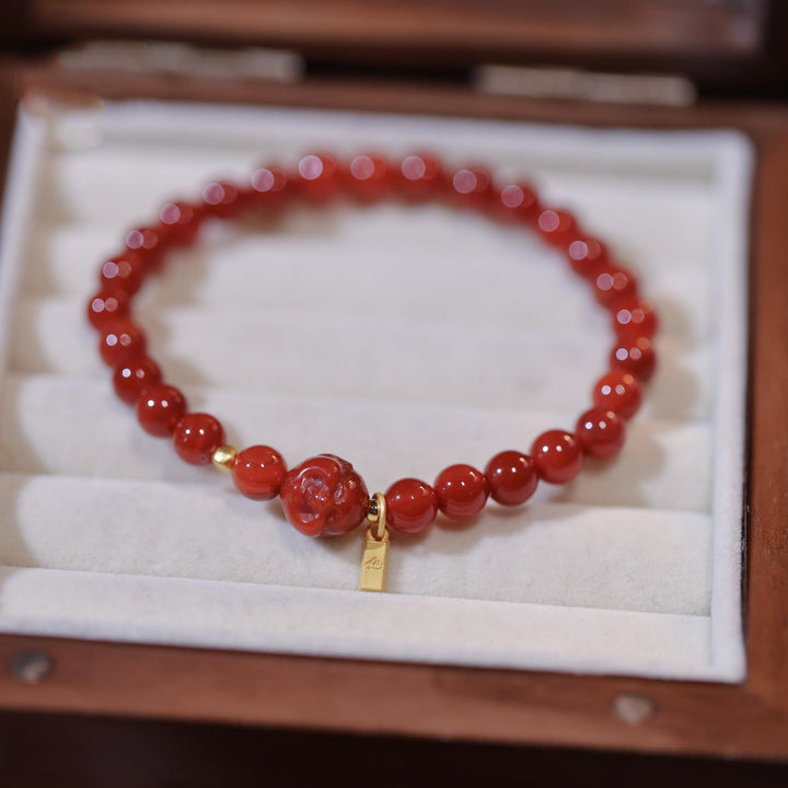 Natural Agate Single Circle Bracelet with Small Gold Bar Pendant – Elegant & Minimalist