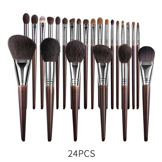 ✨ Natural Makeup Brush Set — 24-Piece Goat Hair Eyeshadow & Face Brushes 💄🌿