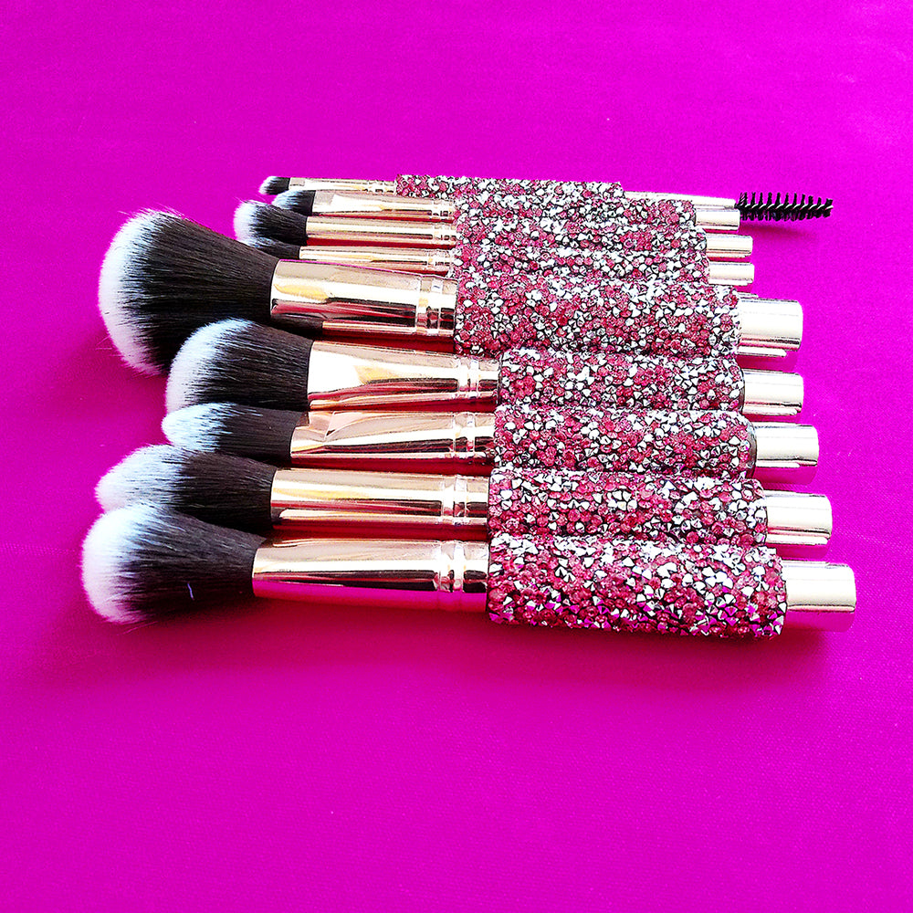 10-in-1 Diamond Inlaid Makeup Brush Set – Rhinestone Pink Professional Brushes with Storage Bag 💄✨