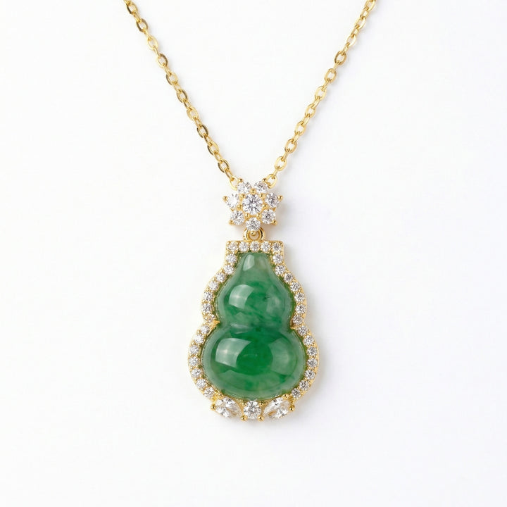 ✨ 925 Sterling Silver Green Jade Gourd Necklace