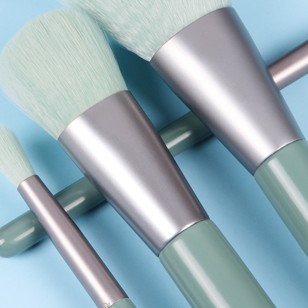 ✨ 7-Piece Makeup Brush Set — Blush, Eyeshadow & Lip Brushes 💄