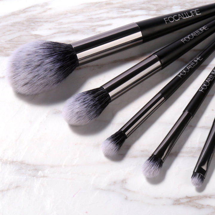 ✨ 6-Piece Quick-Drying Soft Hair Makeup Brush Set 💄