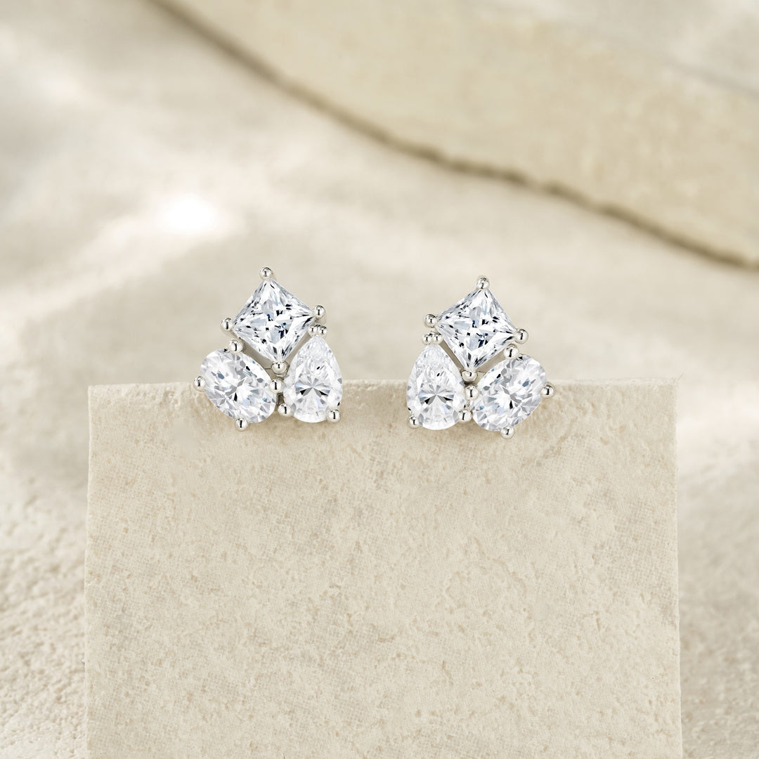 Luxury Minimalist Moissanite Stud Earrings – Platinum-Plated S925 Silver