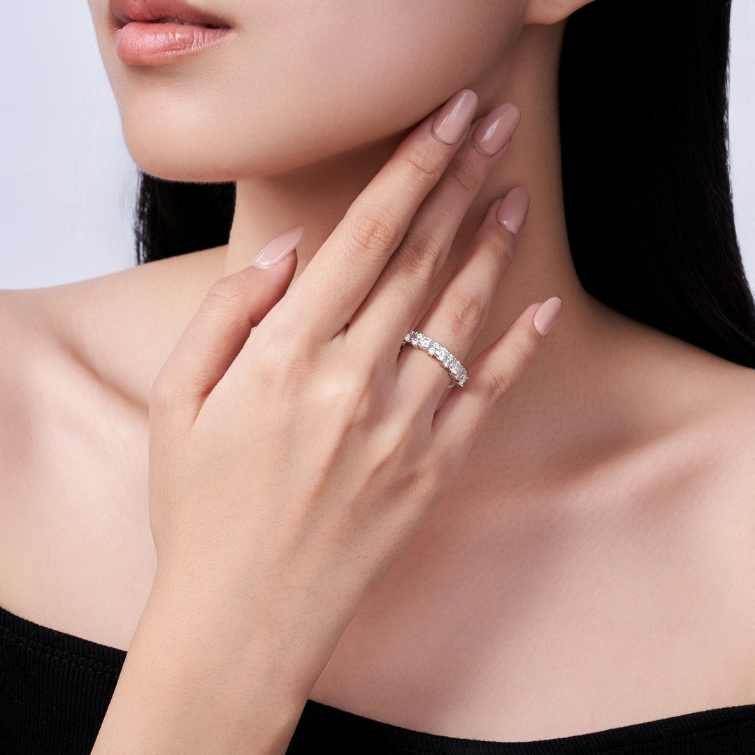 ✨ 925 Sterling Silver Minimalist Moissanite Ring – Platinum-Plated Elegance ✨