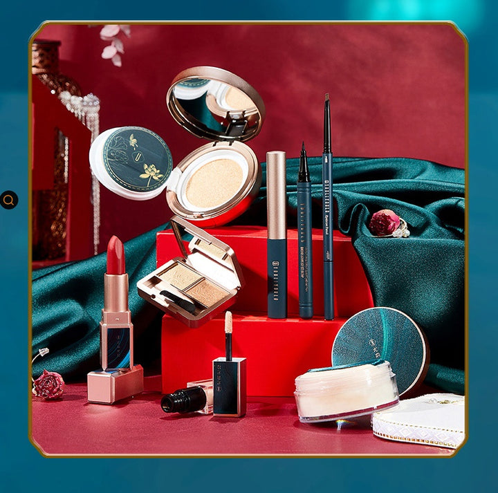 💄 8-Piece Lipstick & Cushion Foundation Makeup Gift Set – Hydrating Full Face Beauty Kit (Ivory) ✨