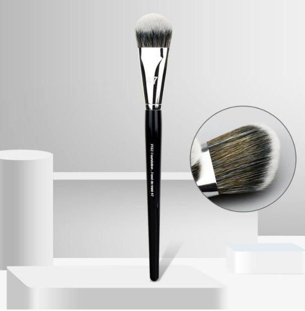 🖌️ S Series Loose Powder Brush – Facial Makeup Brush No.47 (Wood, Alloy & Plastic Handle) 💄✨