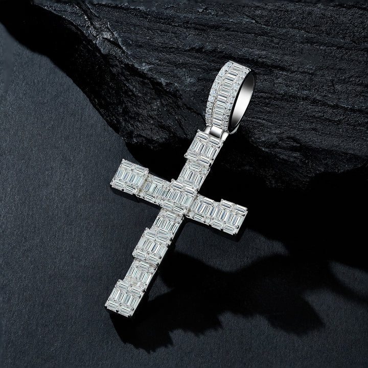 ✨ 925 Sterling Silver Luxury Moissanite Cross Pendant Necklace – Platinum-Plated Statement Piece ✨