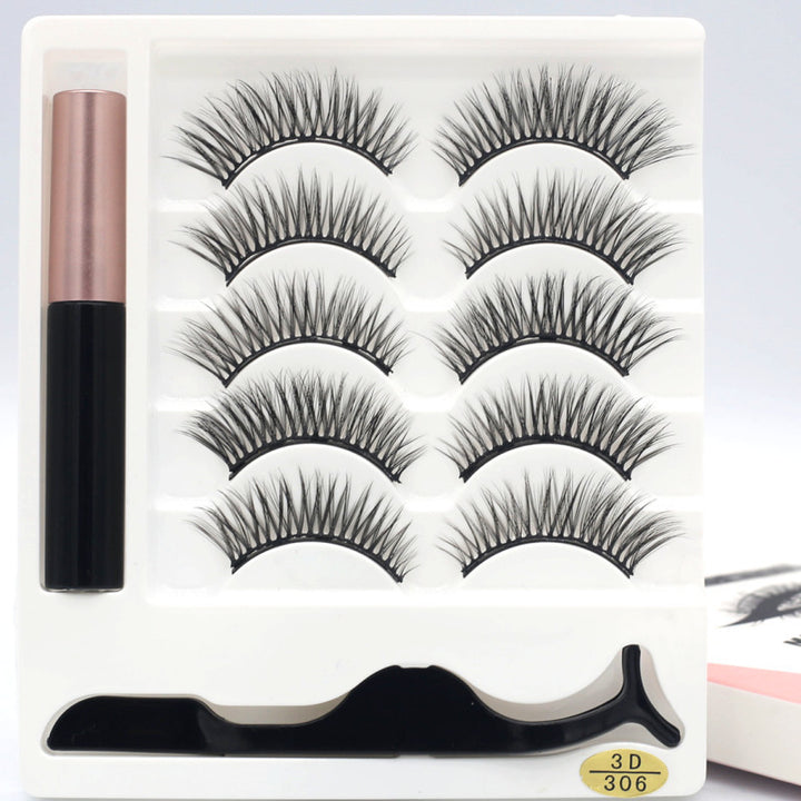 🧲👁️ Five Pairs of Magnetic Eyelashes – Reusable False Lash Set