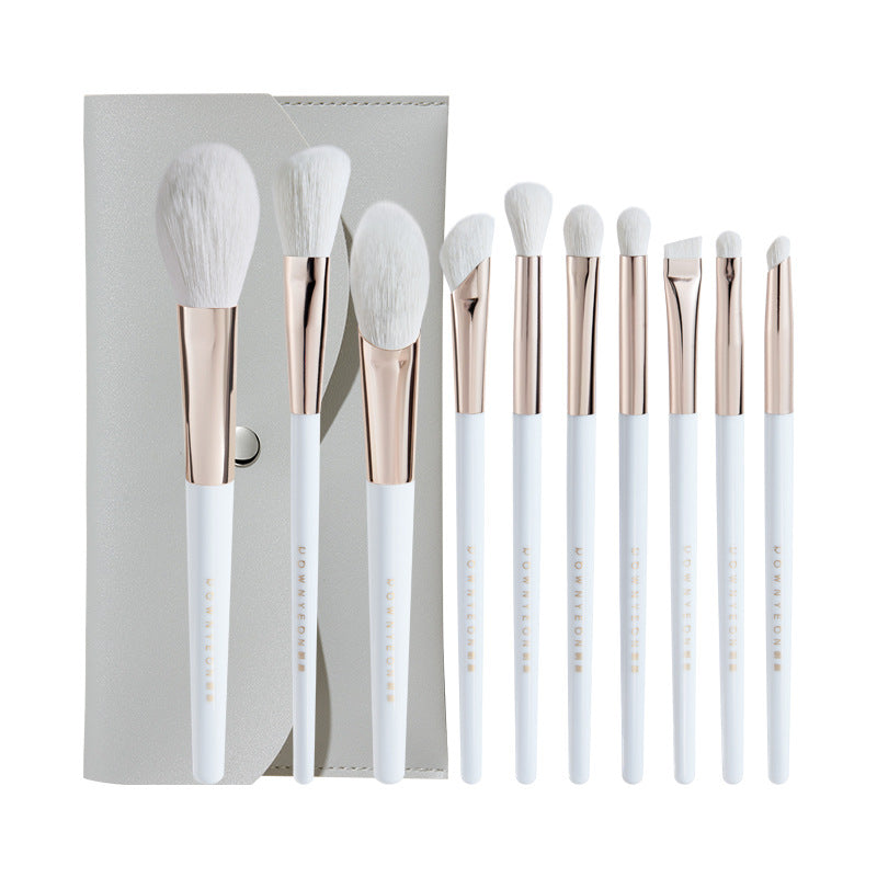 ✨ 10-Piece Portable Makeup Brush Set — Fiber Wool Beauty Tools 💄