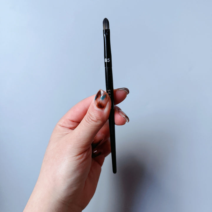 🌸 Lotus Series Double-Ended Makeup Brush – Foundation, Eyeshadow, Concealer & Blending Tool 💄✨