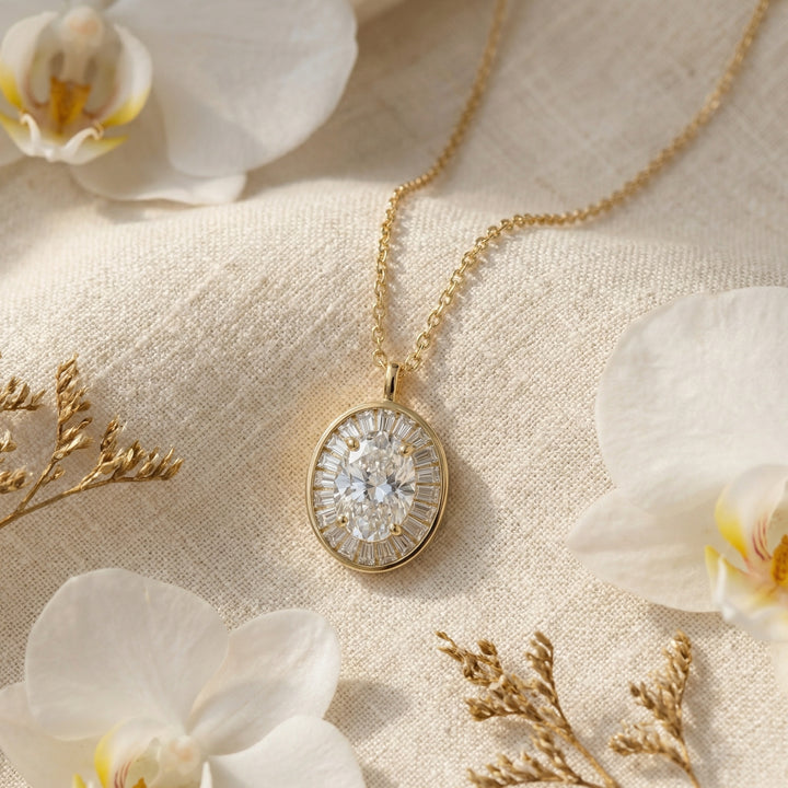 ✨ 925 Sterling Silver Sunburst Oval Pendant Necklace