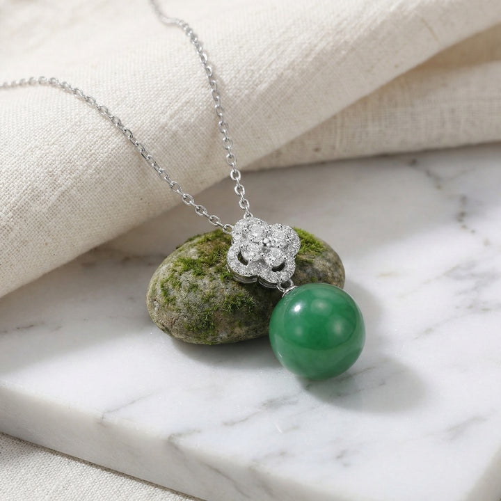 925 Sterling Silver Green Jade Bead Necklace – Diamond Clover Pendant in Elegant Silver
