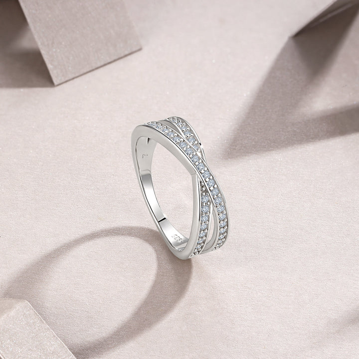 💍 Moissanite Minimalist Ring – Platinum-Plated S925 Silver (3g, Sizes 5–9) 💍