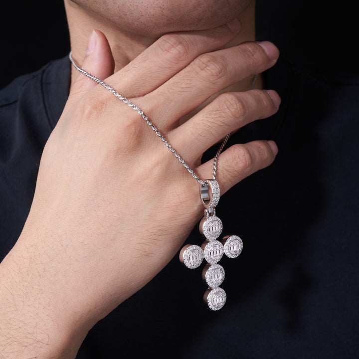 ✨ 925 Sterling Silver Premium Moissanite Cross Pendant Necklace – Platinum-Plated Elegance ✨