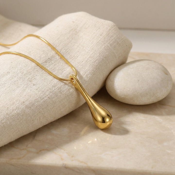 ✨ 925 Sterling Silver Minimalist Teardrop Necklace