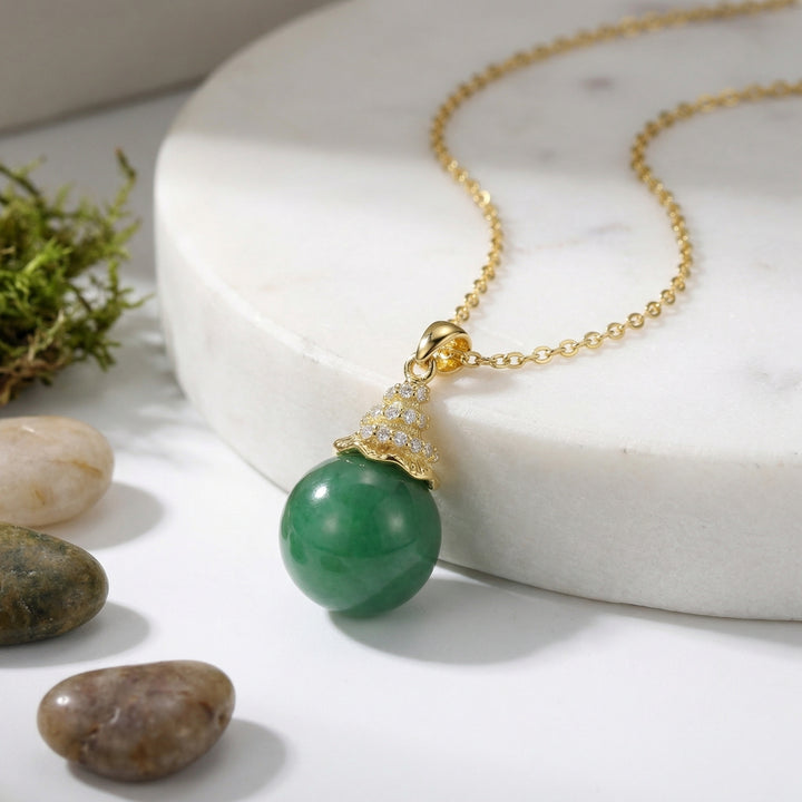 925 Sterling Silver Round Green Jade Pendant Necklace – Sparkling Accents on Delicate Chain