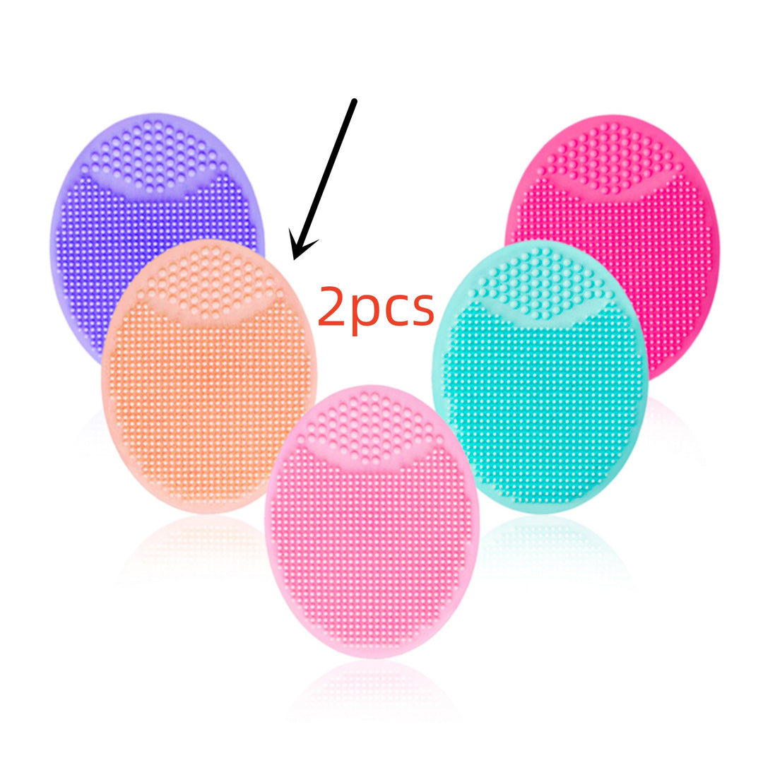 🧼💖 Silicone Oval Facial Brush | Gentle Cleansing & Skin Massage Tool