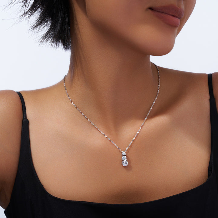 💎 Minimalist Moissanite Pendant Necklace Set – Platinum-Plated S925 Silver 💎