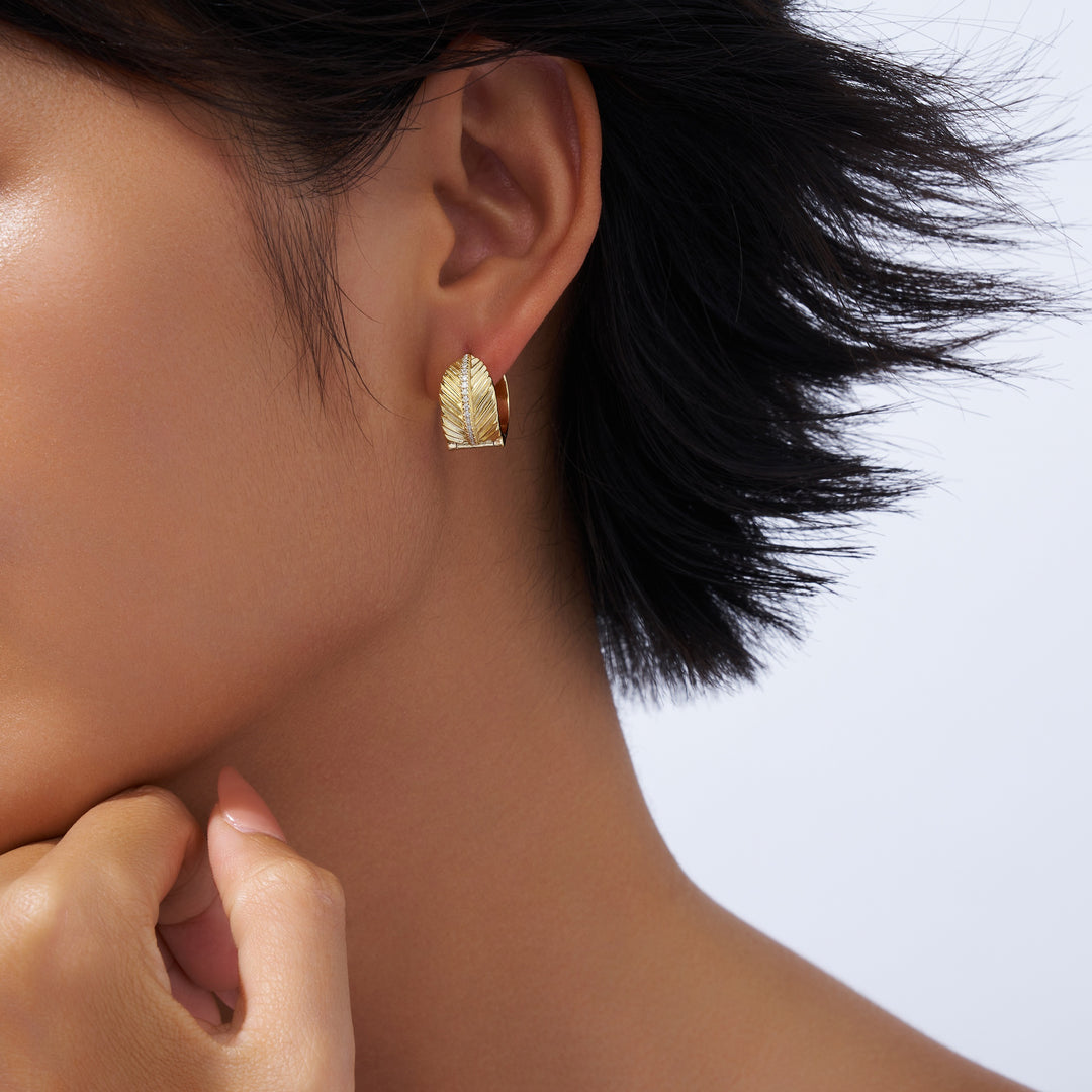 Luxury Minimalist Moissanite Earrings – Gold-Plated S925 Silver