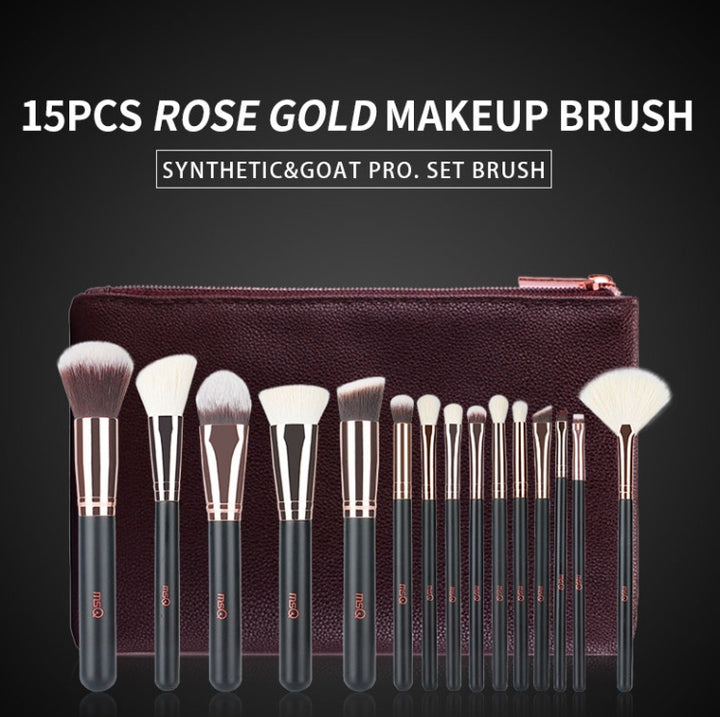 ✨ Rose Gold Makeup Brush — Elegant Beauty Tool 💄✨