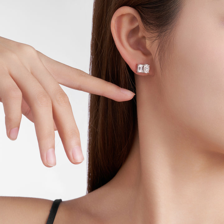Luxury Minimalist Moissanite Stud Earrings – Platinum-Plated S925 Silver