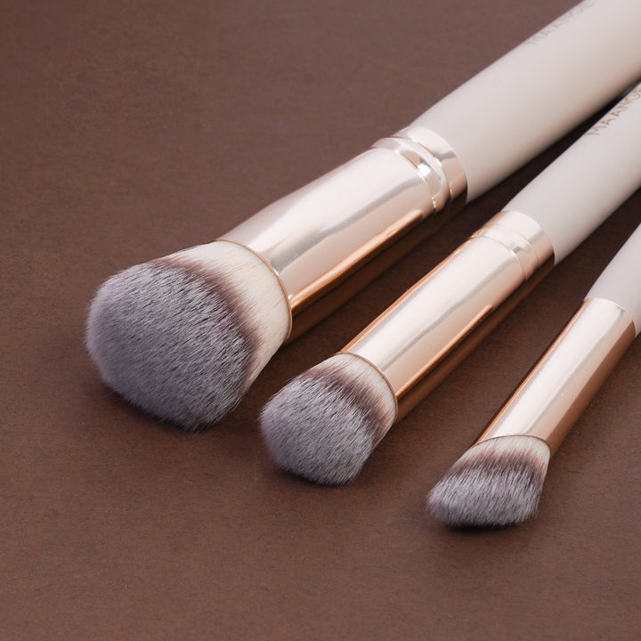 🖌️ Triangle Powder Puff & Makeup Brush Set – 3PCS Wooden Handle Beauty Tools 💄✨