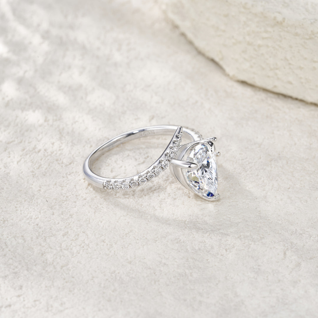 💍 Ladies’ Pear-Shaped Moissanite Ring – Platinum-Plated S925 Silver (2.7g, Sizes 5–9) 💍