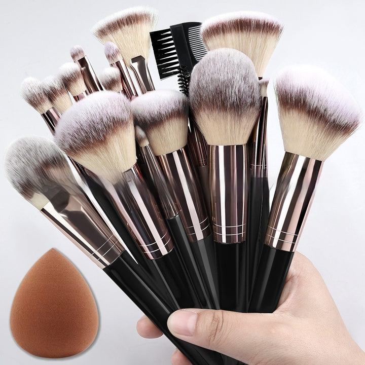 ✨ Black Makeup Brush Set — Foundation, Eyeshadow & Highlight Collection 💄🖤
