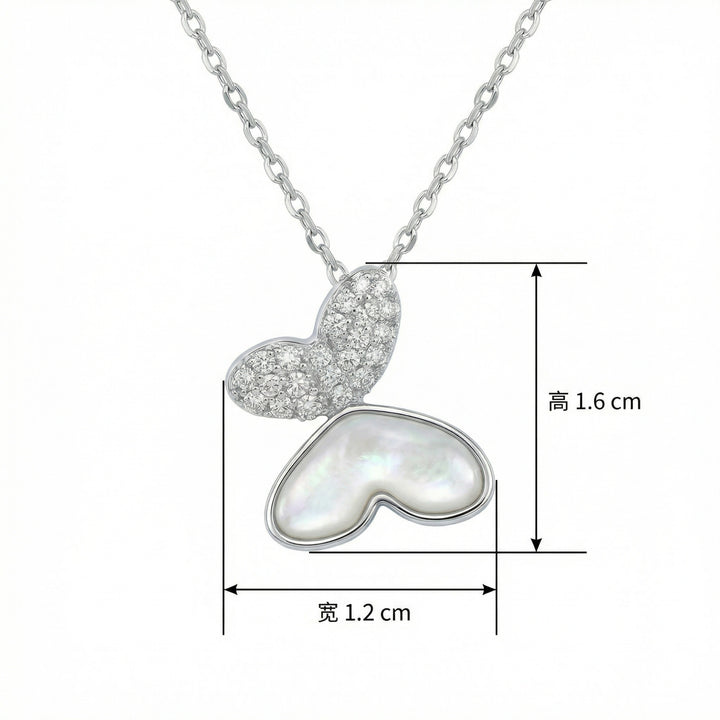 💎 Elegant Butterfly Necklace