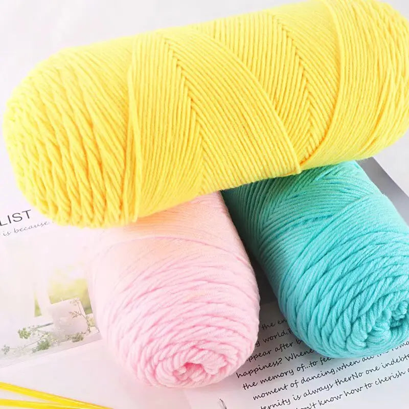 200g Soft Medium-Thick Yarn – Cozy Hand-Knitting Yarn for Sweaters, Scarves, Hats & DIY Crafts