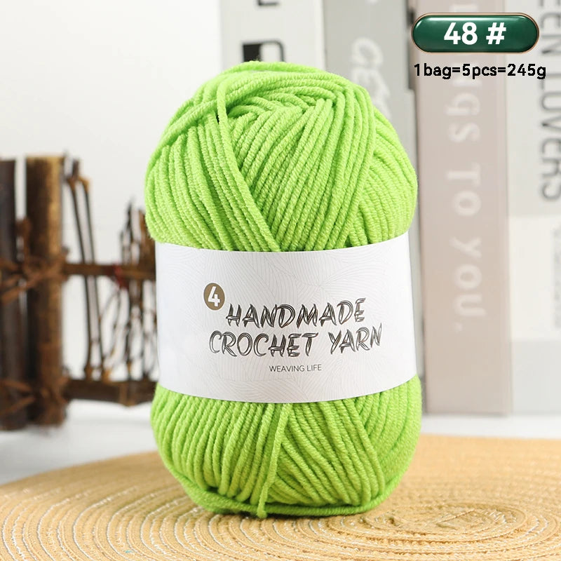 High-Quality 4-Ply Acrylic Yarn – Soft & Lightweight Knitting Yarn for Sweaters, Scarves, Coats, Gloves & DIY Crafts