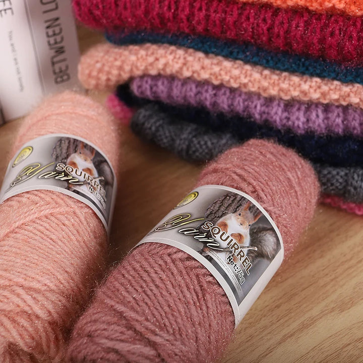 Thick Imitation Fur Yarn Ball – Soft DIY Knitting Yarn for Hats, Scarves, Coats & Shawls