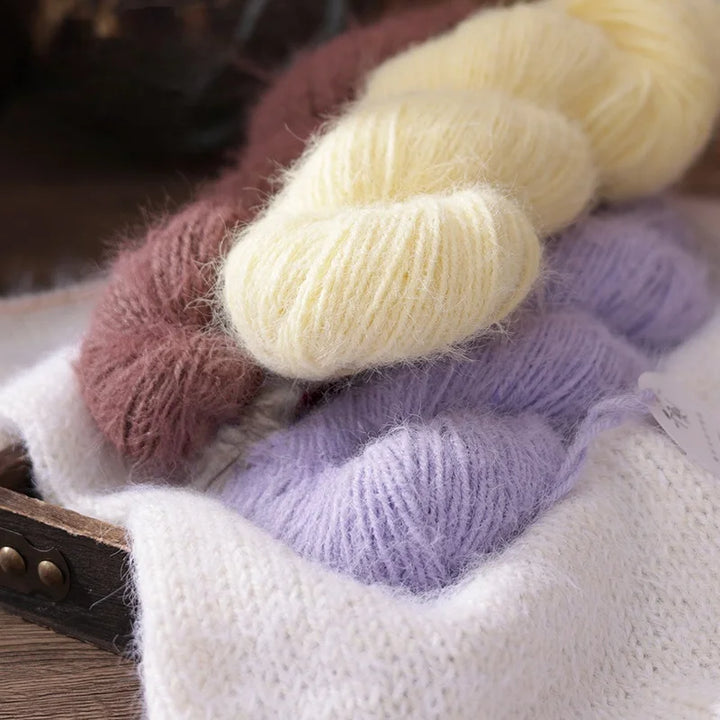 190g Colorful Gold Silk Acrylic Yarn – Medium-Thick Shiny Yarn for Bags, Cushions, Shoes & DIY Crafts