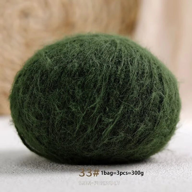 Long-Haired Solid Color Snowflake Yarn – Soft, Skin-Friendly Yarn for Sweaters, Scarves & DIY Crafts (3pcs, 300g)