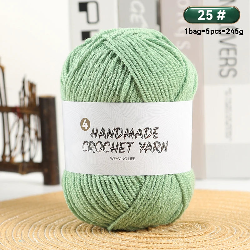 High-Quality 4-Ply Acrylic Yarn – Soft & Lightweight Knitting Yarn for Sweaters, Scarves, Coats, Gloves & DIY Crafts