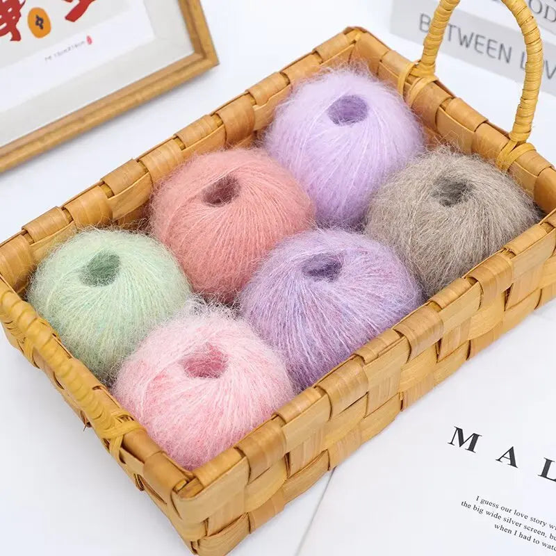 250g Long-Haired Mohair Yarn – Soft Fluffy Knitting Yarn for Sweaters, Scarves & Coats (10 Pieces/Bag)